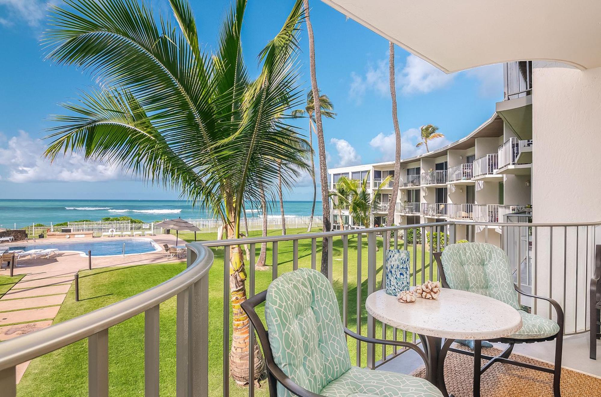 ***Serendipity On The Moana - Legal & Oceanfront - Great For Work & Play!*** Waianae Экстерьер фото